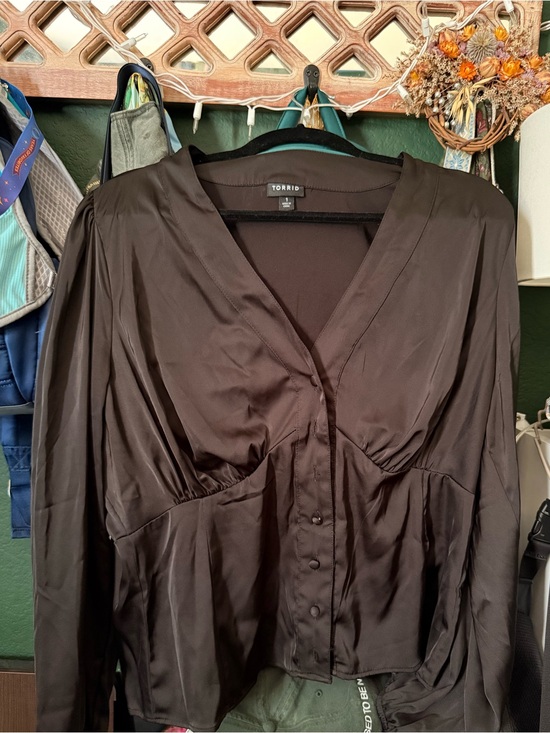 torrid Tops - torrid Black Satin V-Neck Button Front Top